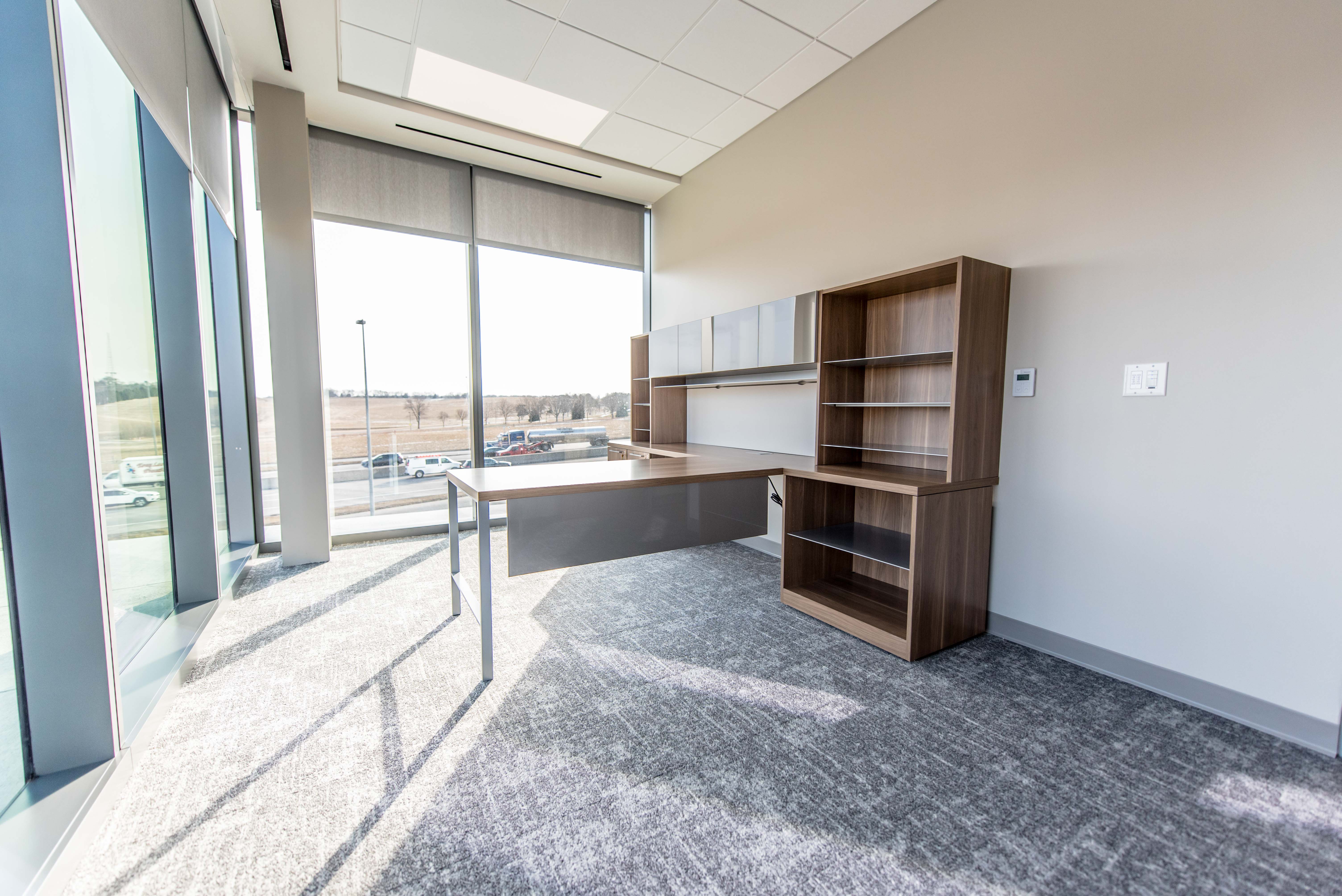 Frontier Bank Sheppard's Business Interiors