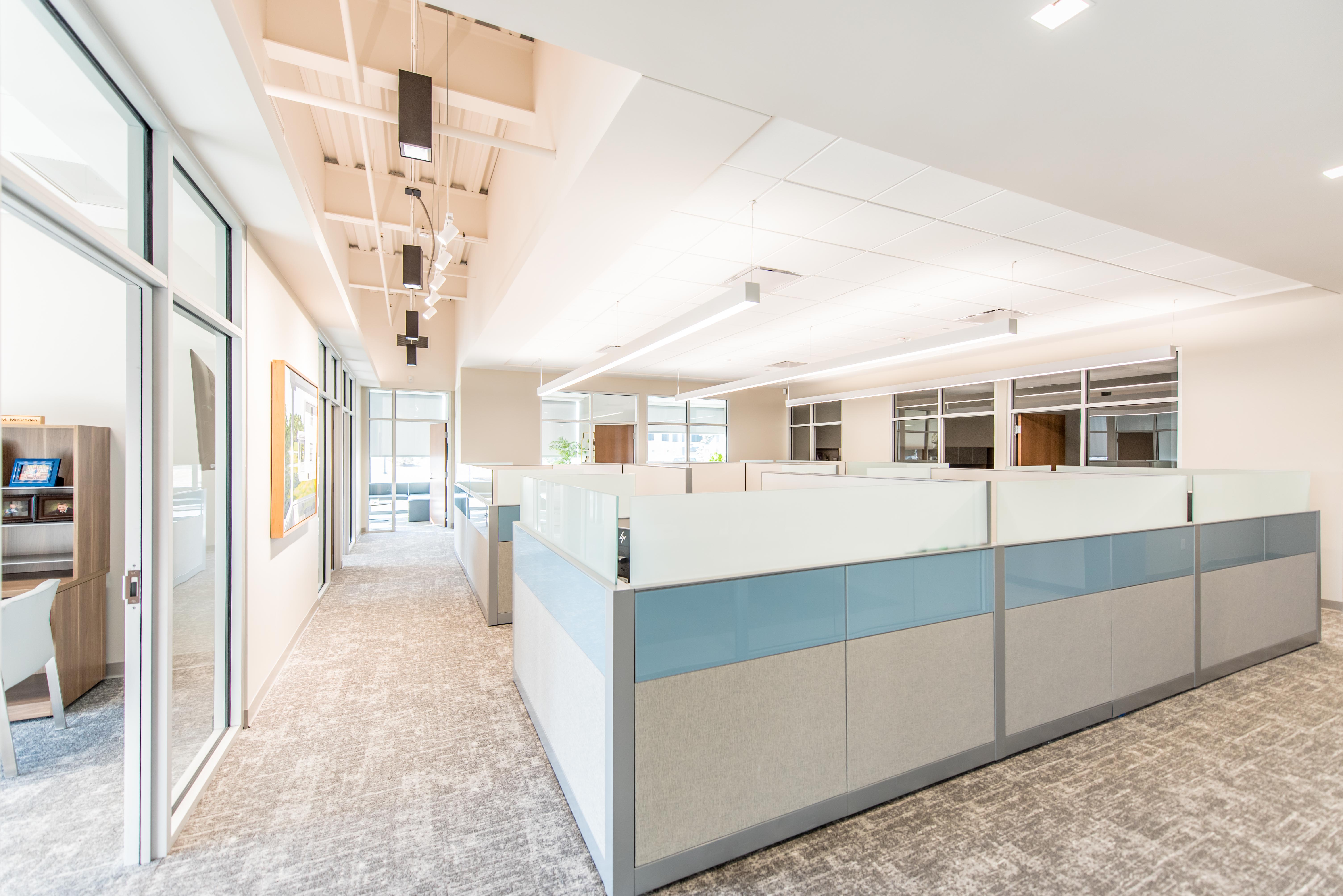 Frontier Bank Sheppard's Business Interiors